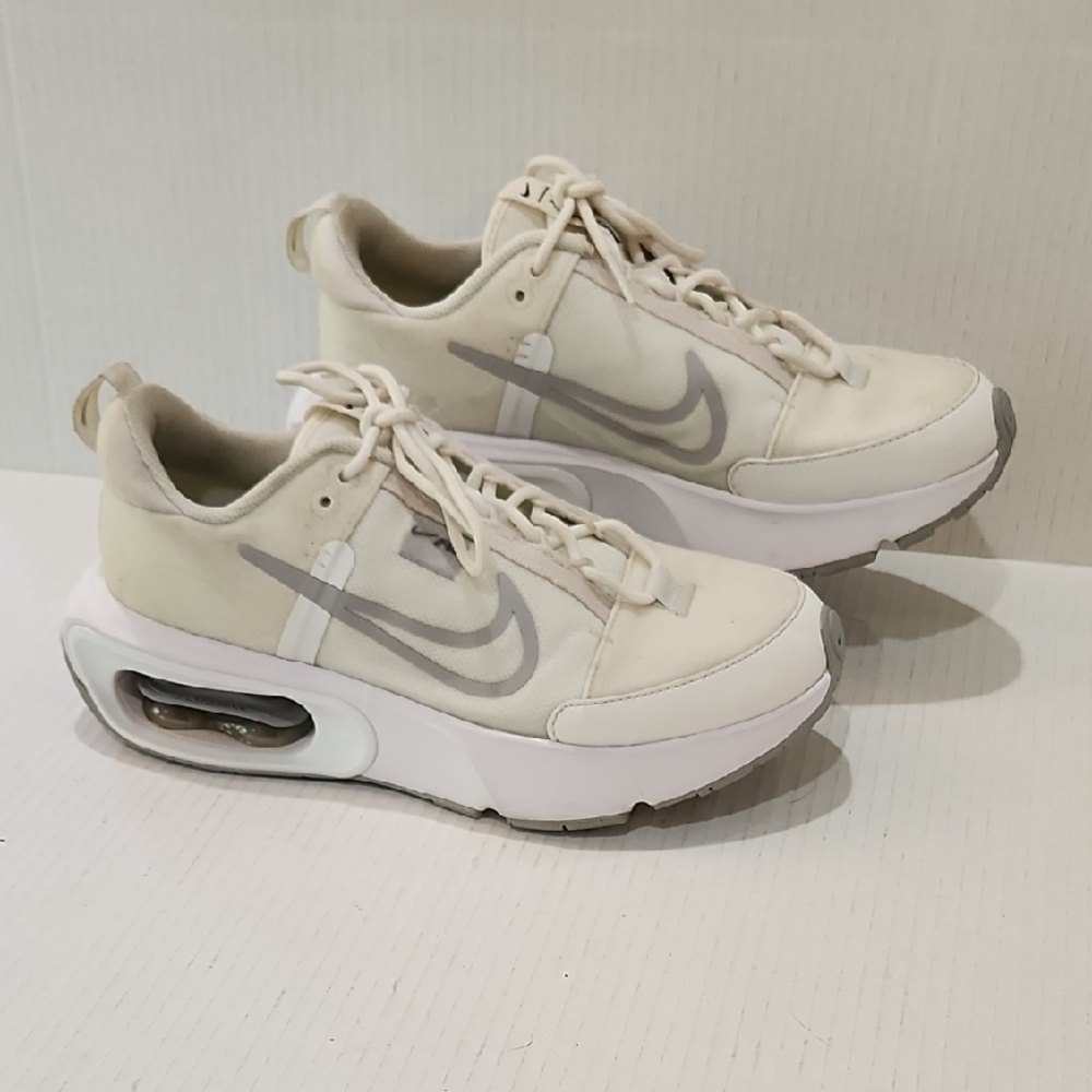 Nike Air Max INTRLK Women's Shoes Size 8.5
